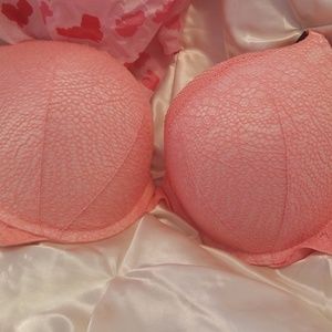 New with tag Victoria's Secret Dream Angel's Demi